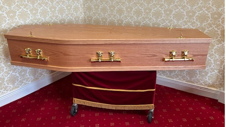 Flat Lid Oak Finish