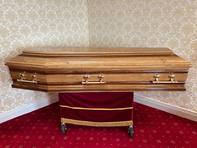 Kenmare Solid Oak Casket