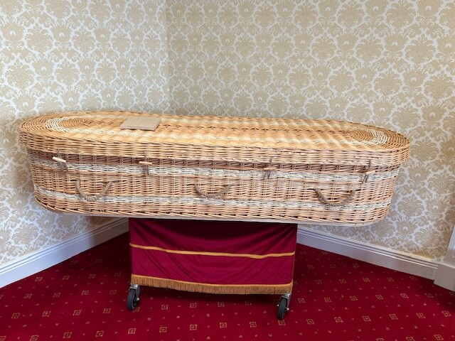 Rounded Edge Wicker